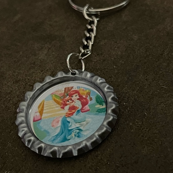 Princess Ariel keychain - Picture 1 of 1